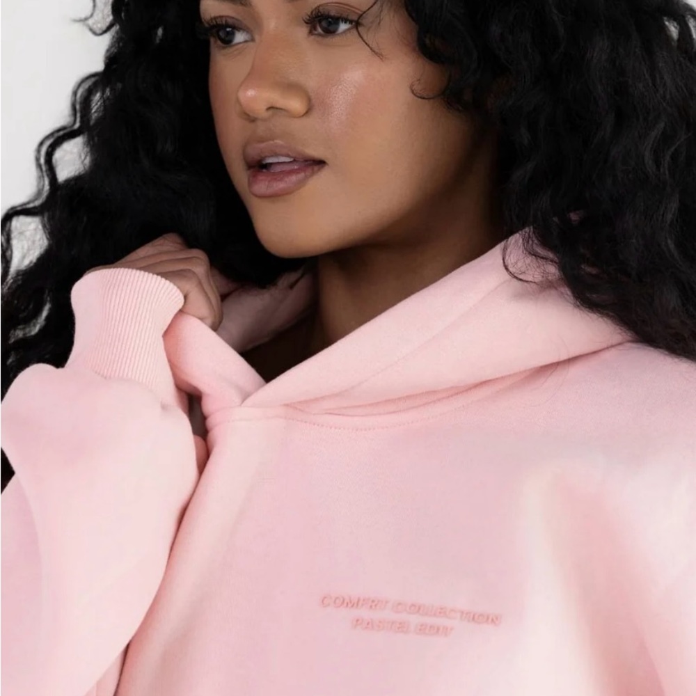 Comfrt Pink Pastel Hoodie